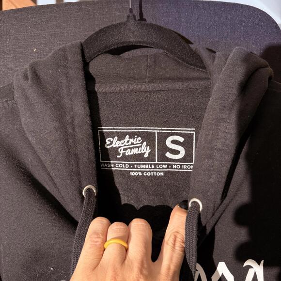 Electric Family Alison Wonderland Black Hoodie Size Small - Picture 3 of 5